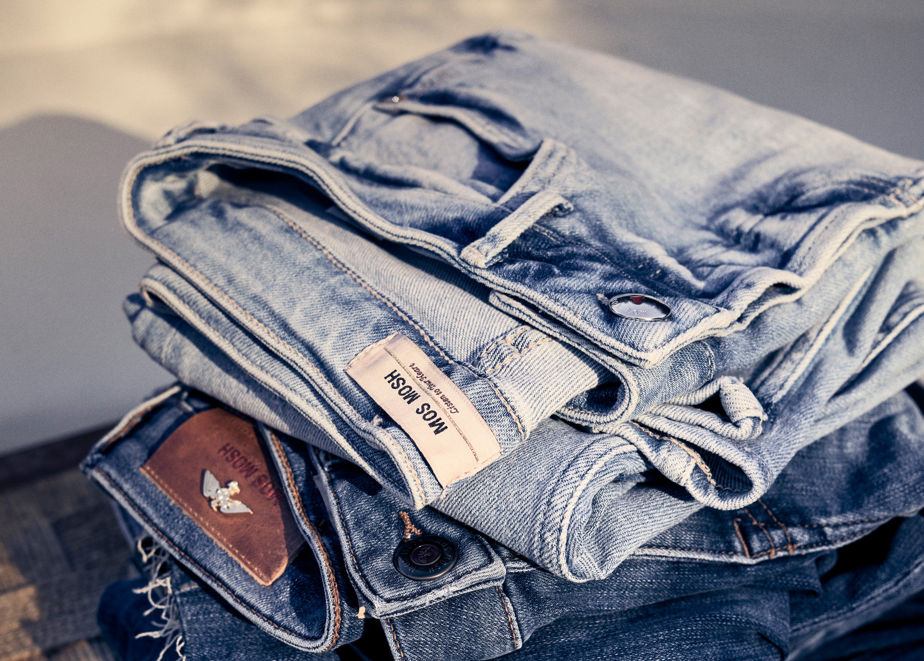 Det hele startede med et par bukser..