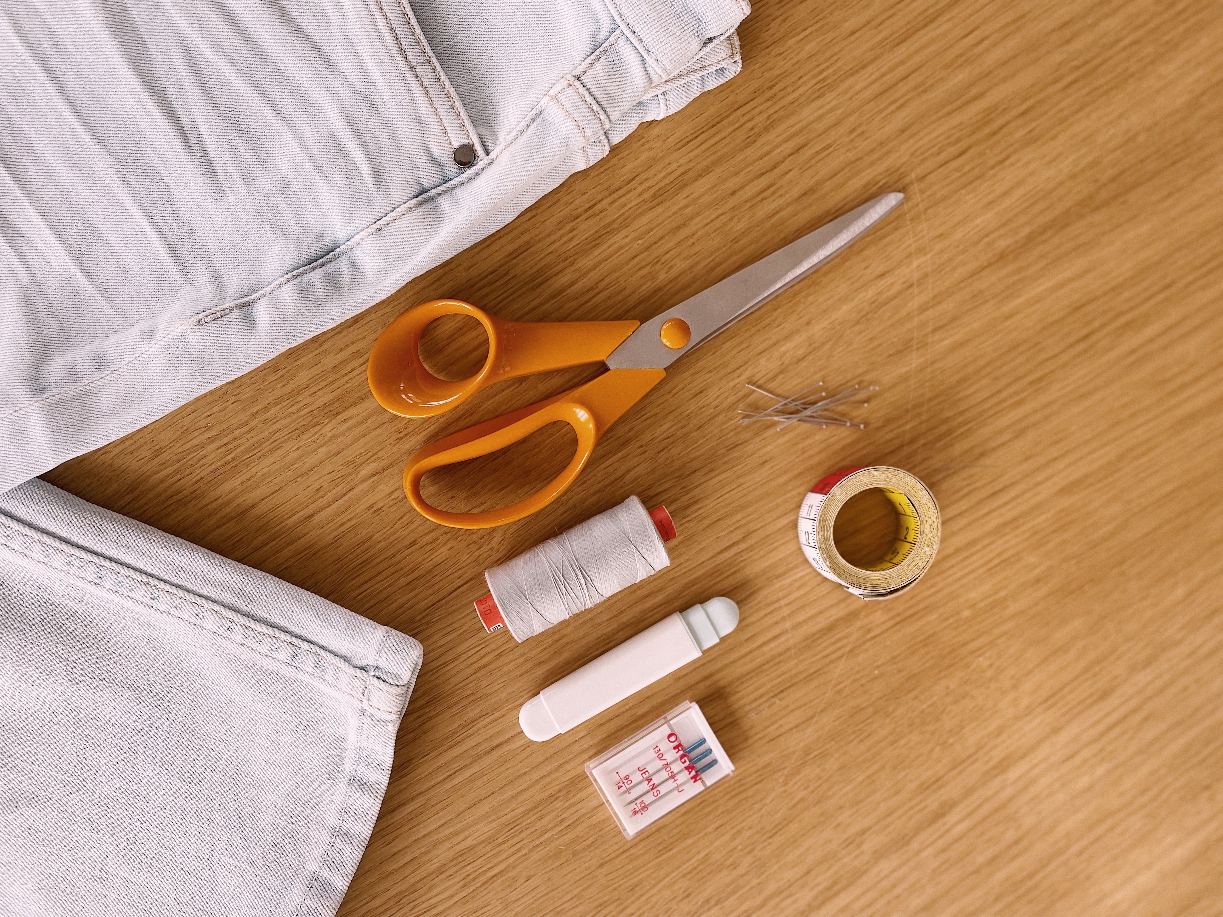 DIY: Opgradér dine jeans til cool shorts