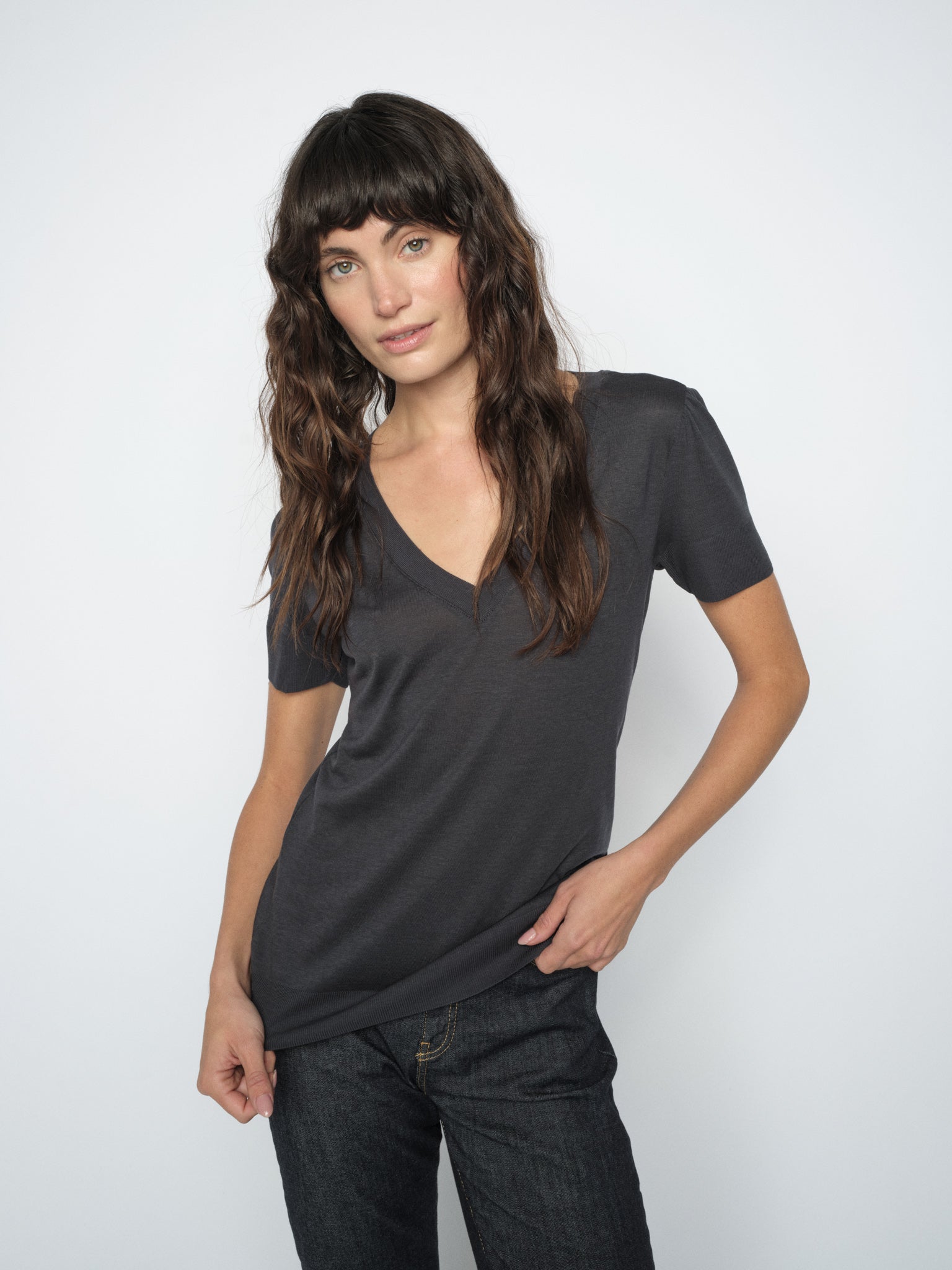 Modelshot / Salute Navy / Detail