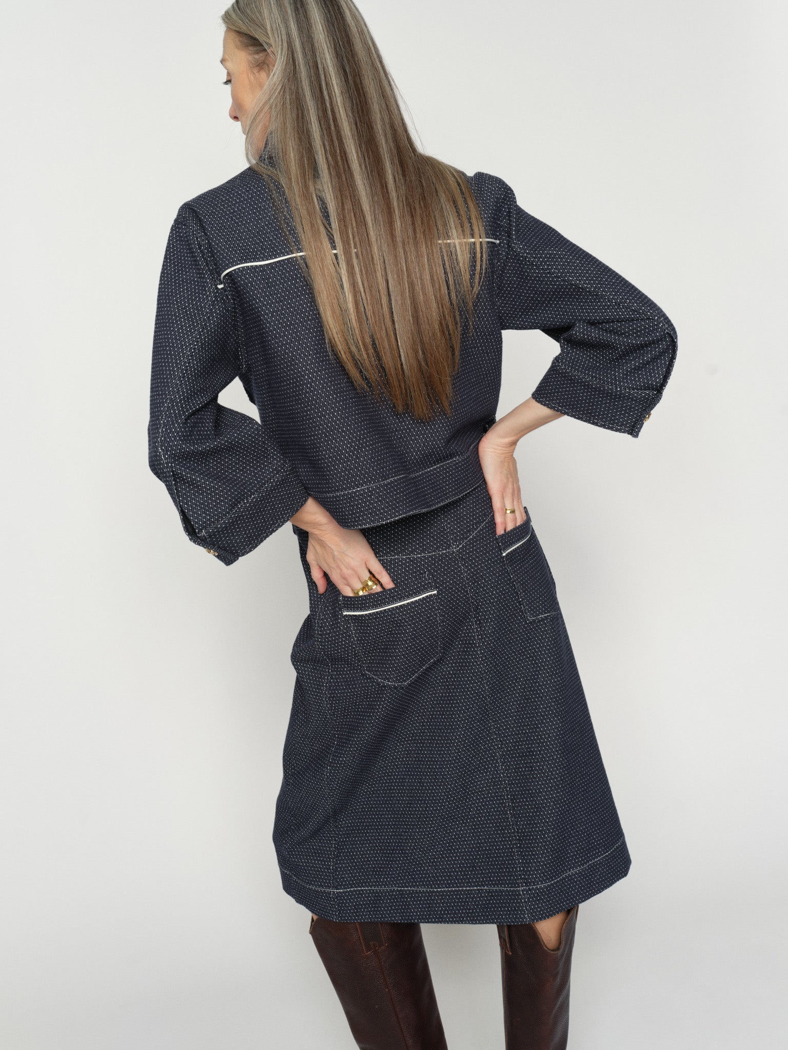 Modelshot / Salute Navy / Detail