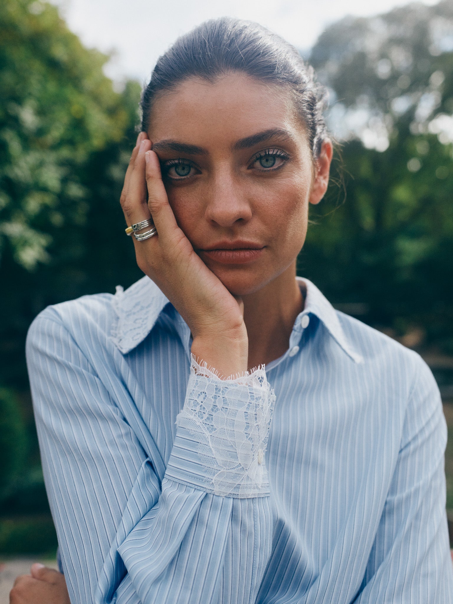 Modelshot / Brunnera Blue / Detail