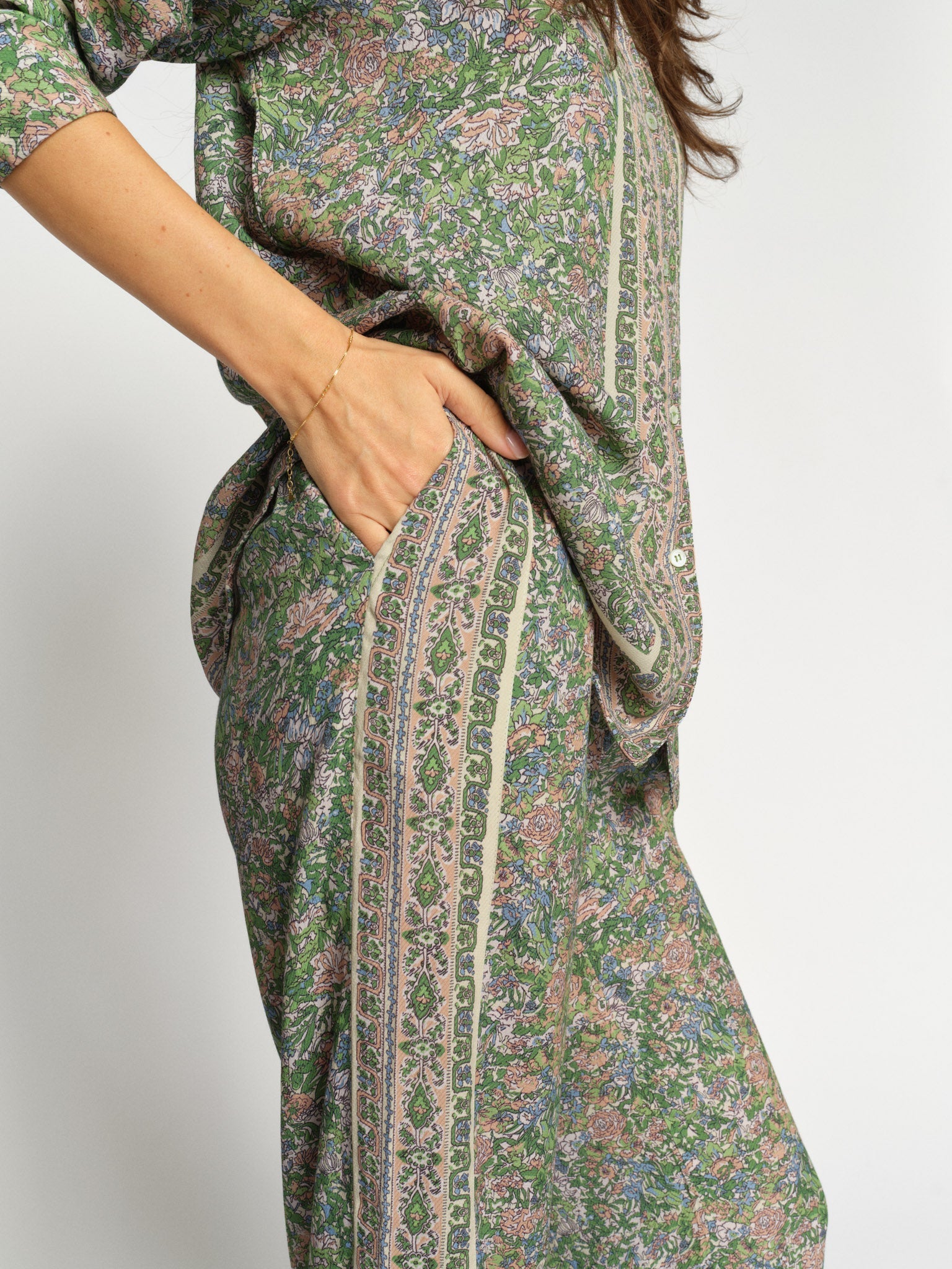 Modelshot / Turf Green / Detail