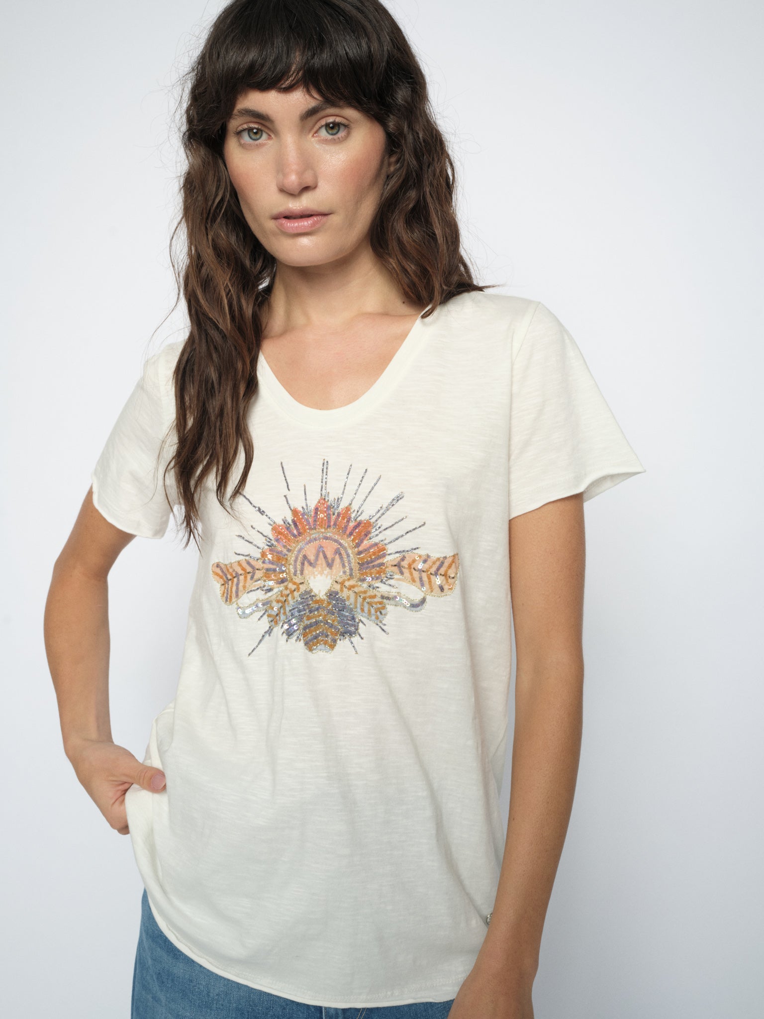 Modelshot / Ecru / Detail