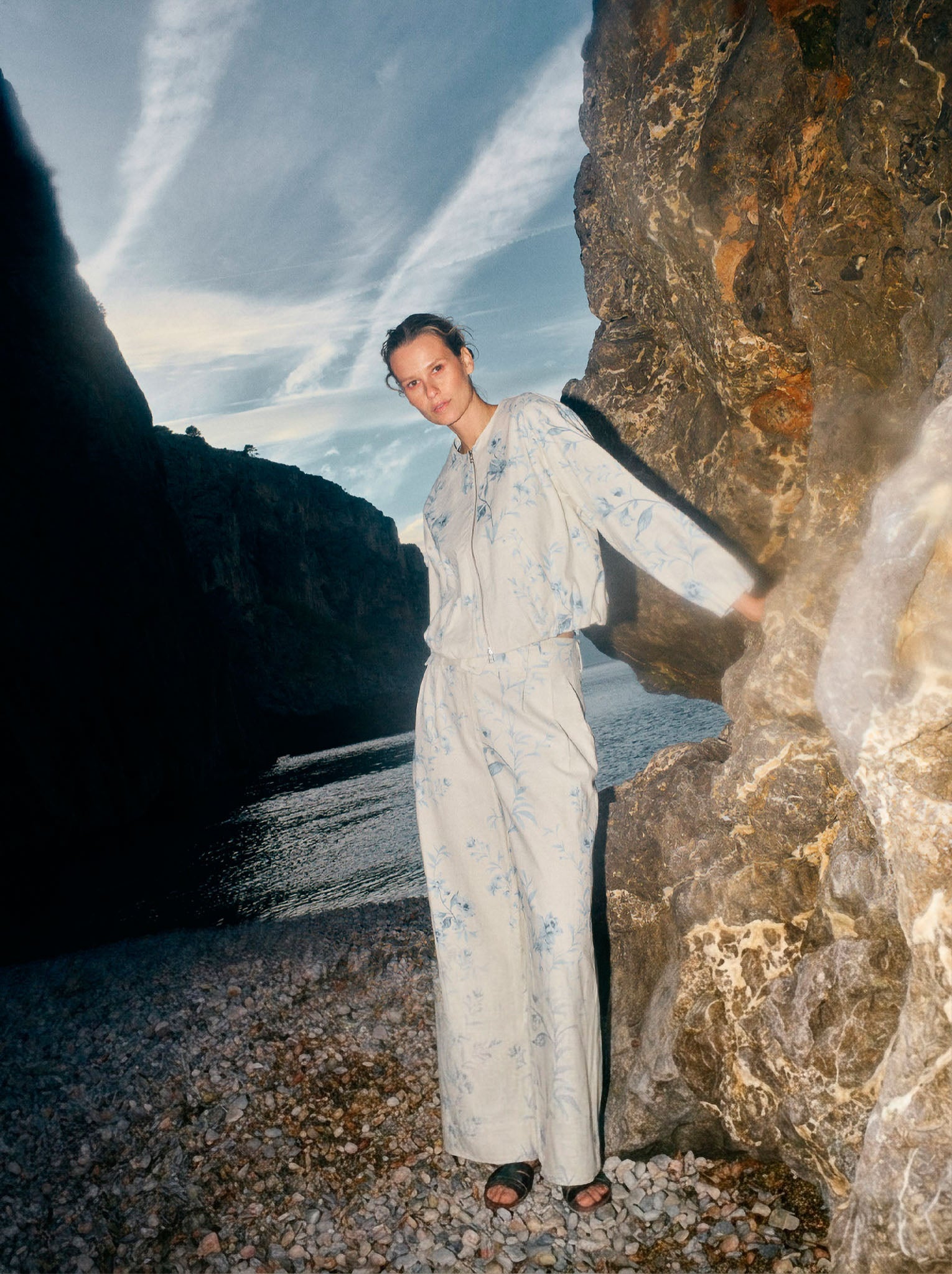 Modelshot / Skyway / Detail