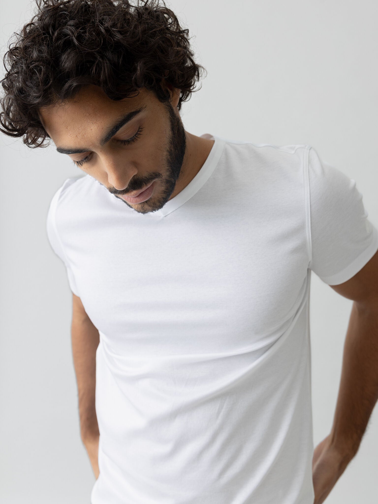 Modelshot / White / Detail