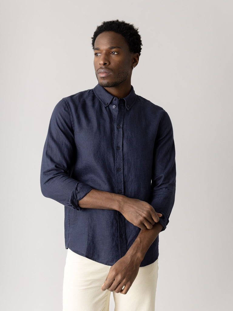 Modelshot / Navy / Detail