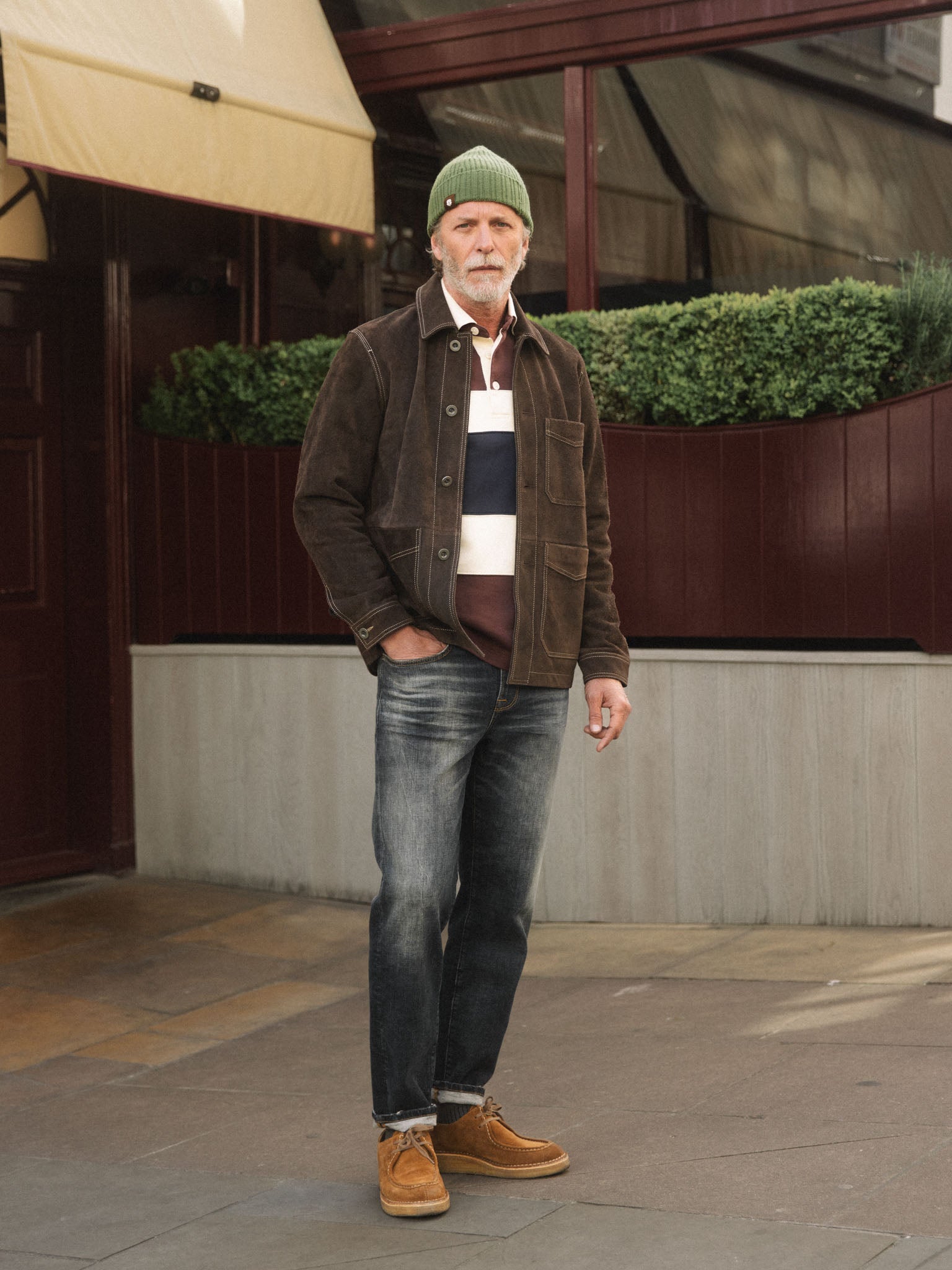 Modelshot / Chocolate Brown / Detail