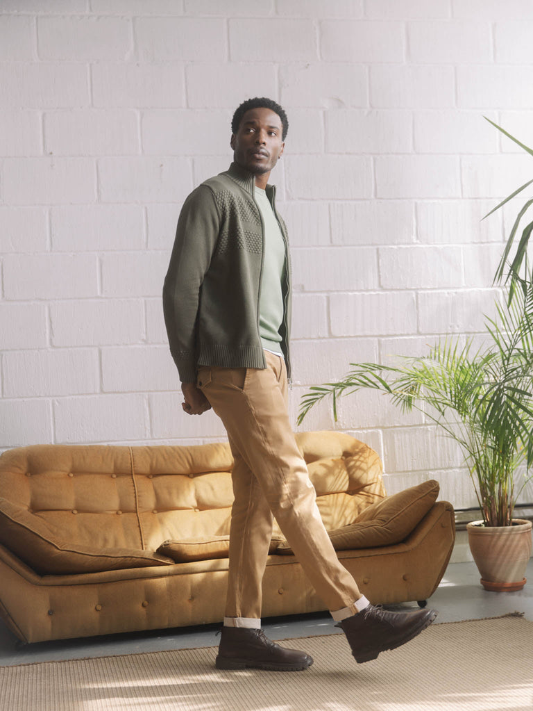 Modelshot / New Sand / Detail