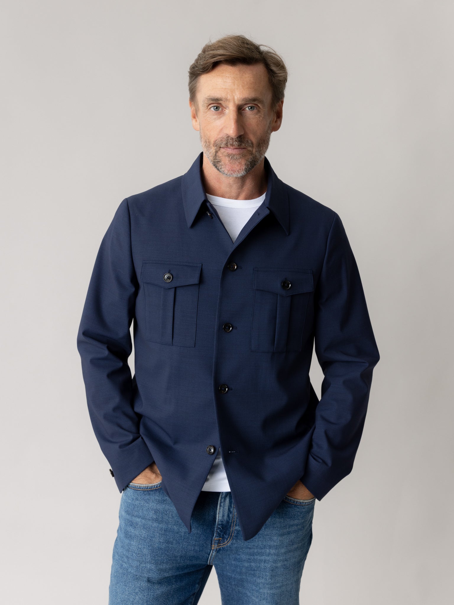 Modelshot / Navy / Detail