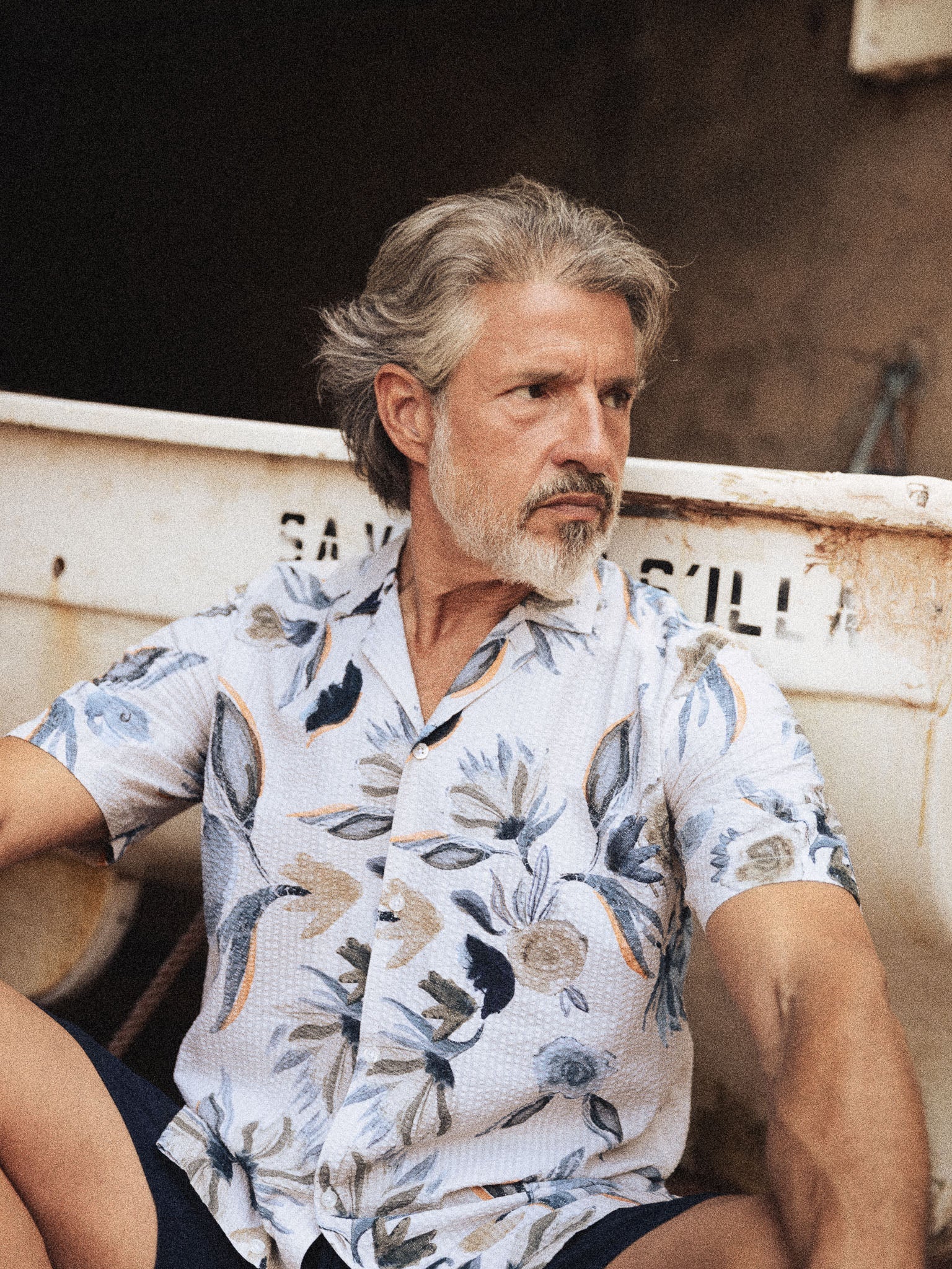 Modelshot / Ecru / Detail