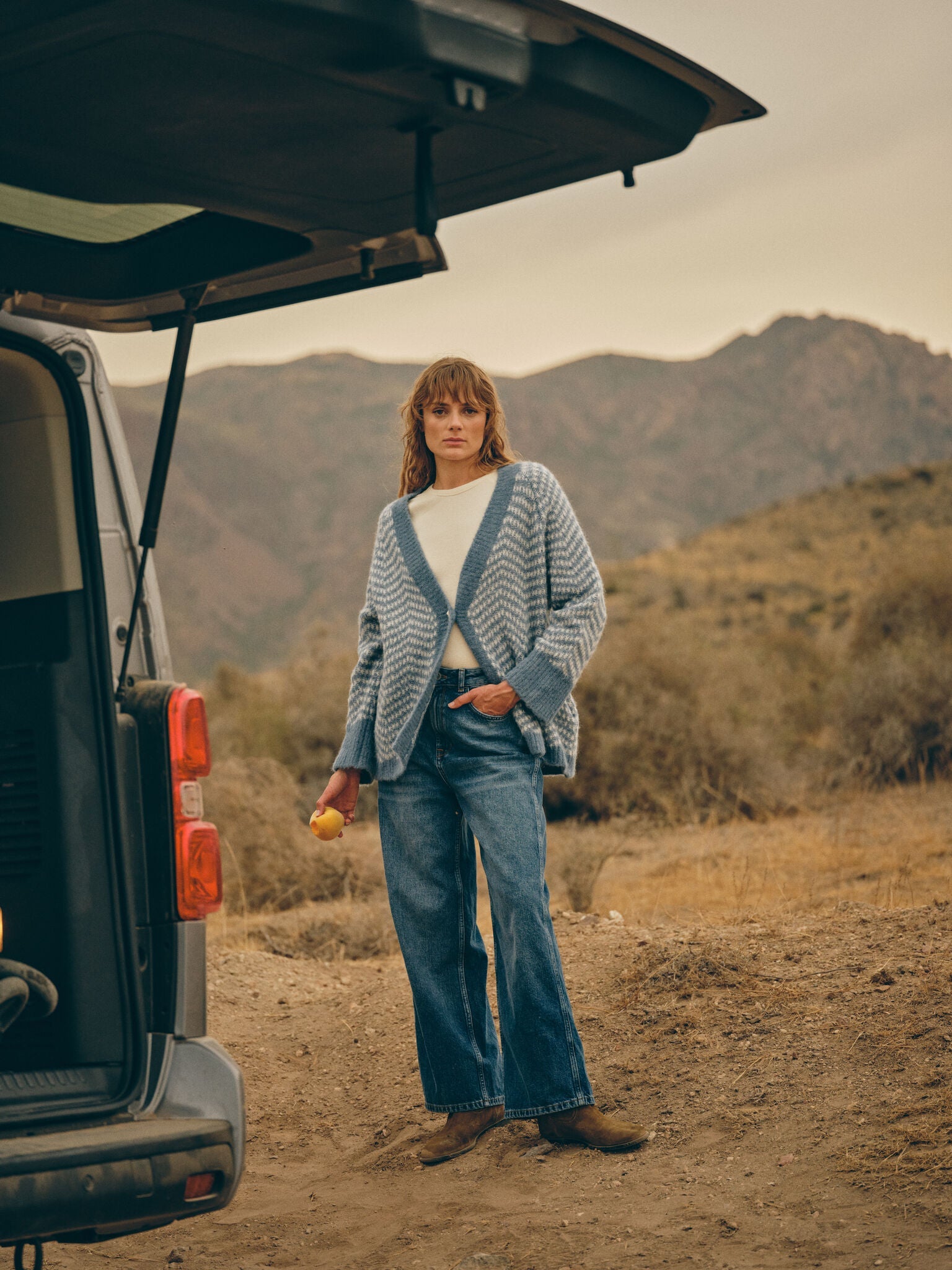 Modelshot / Captains Blue / Detail