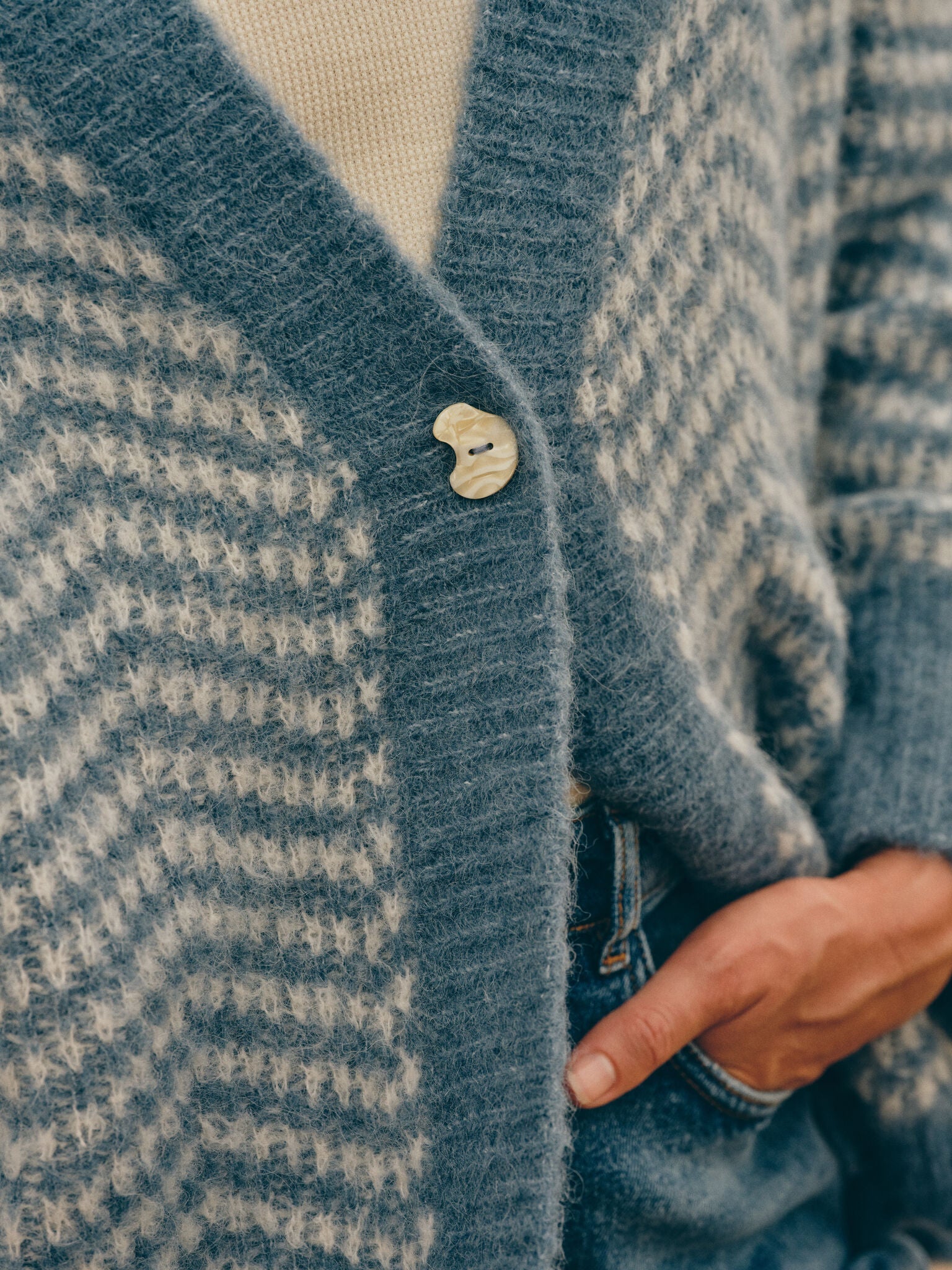 Modelshot / Captains Blue / Detail