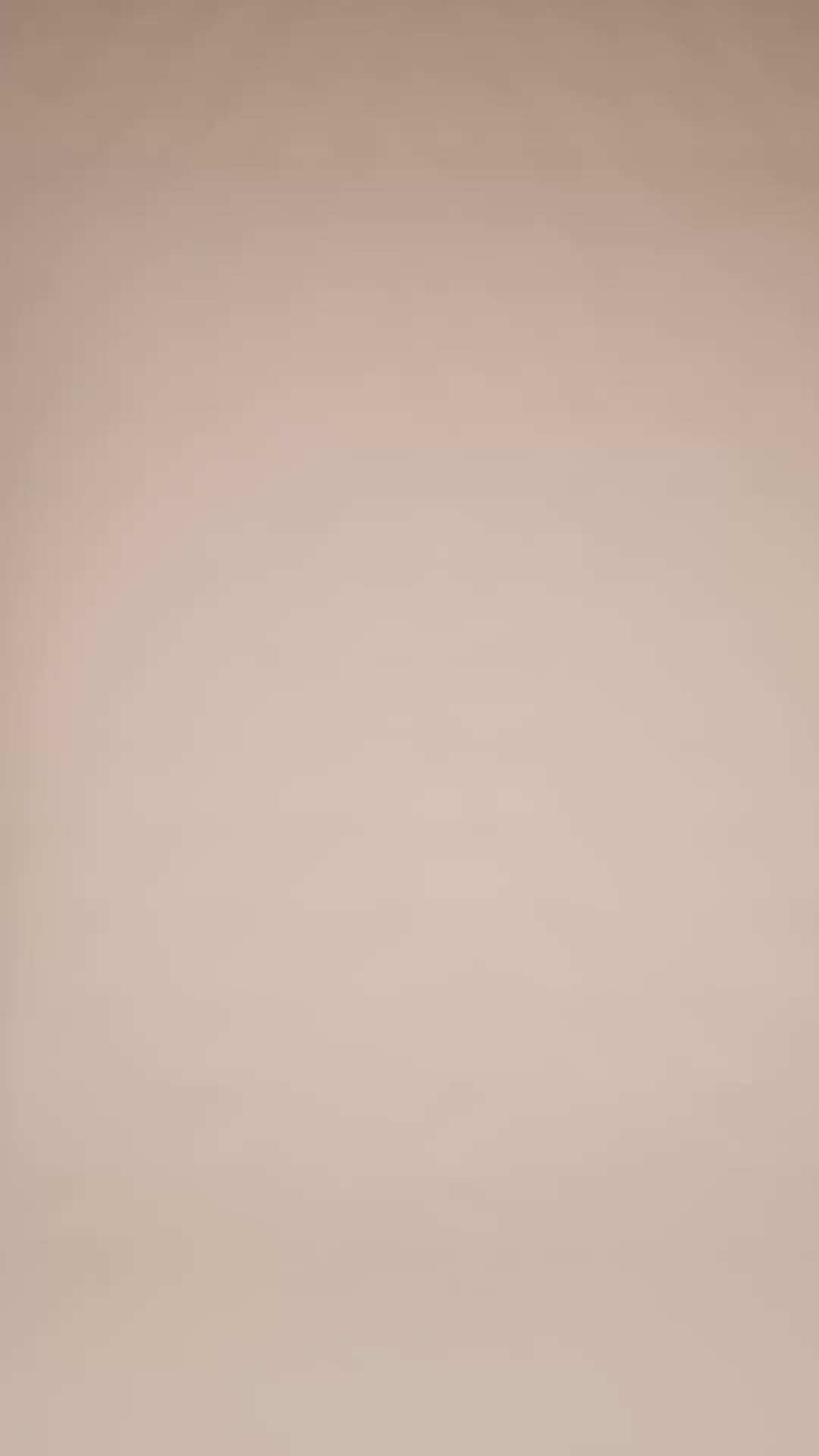 Modelshot / Burlwood / Detail