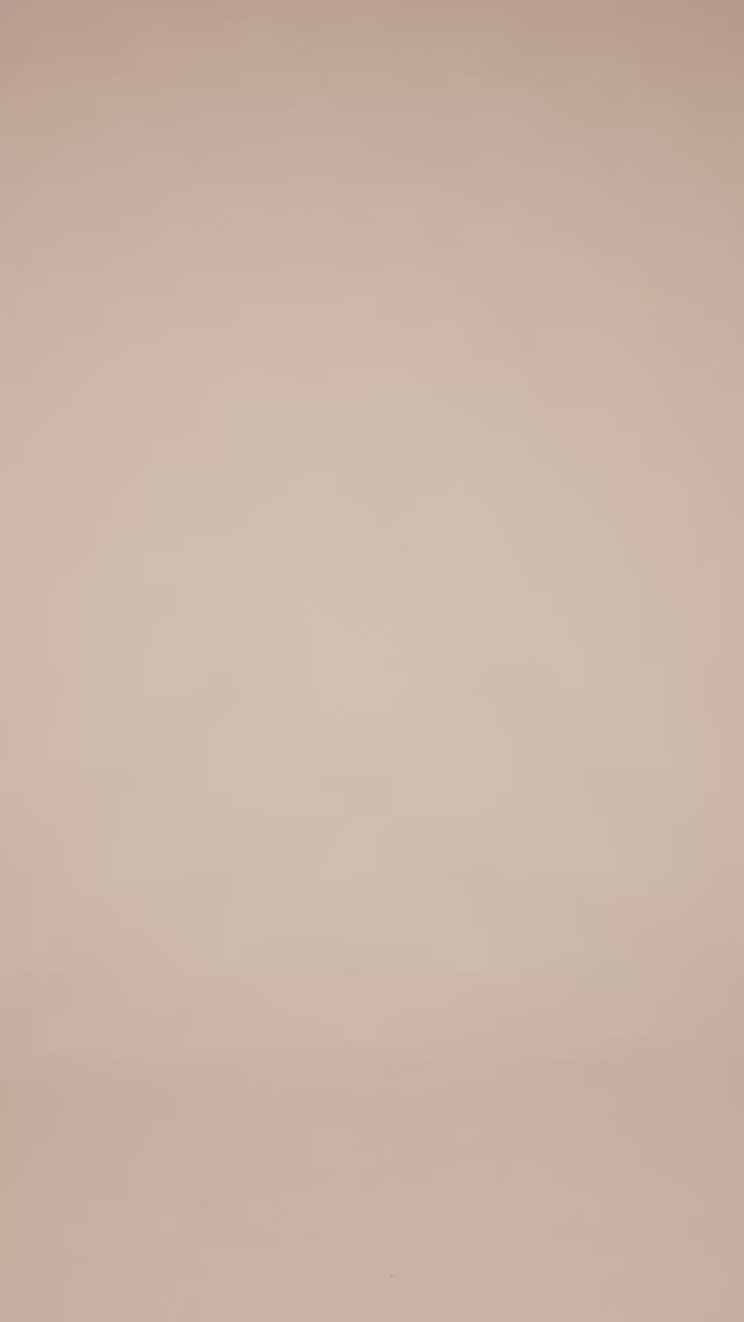 Modelshot / Black / Detail