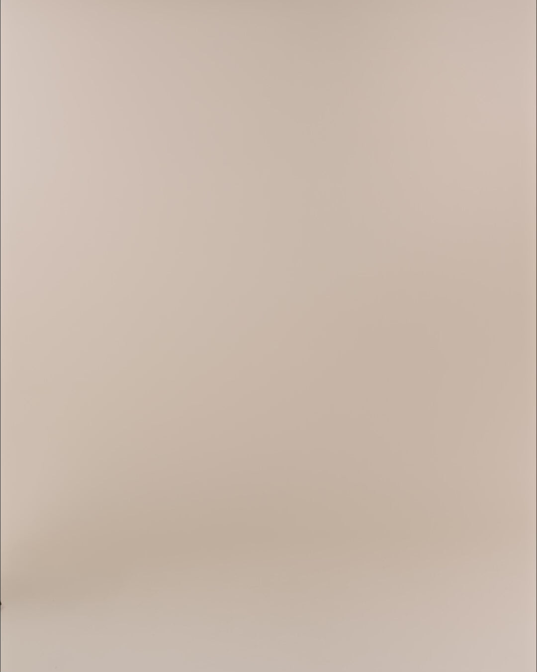 Modelshot / Black / Detail