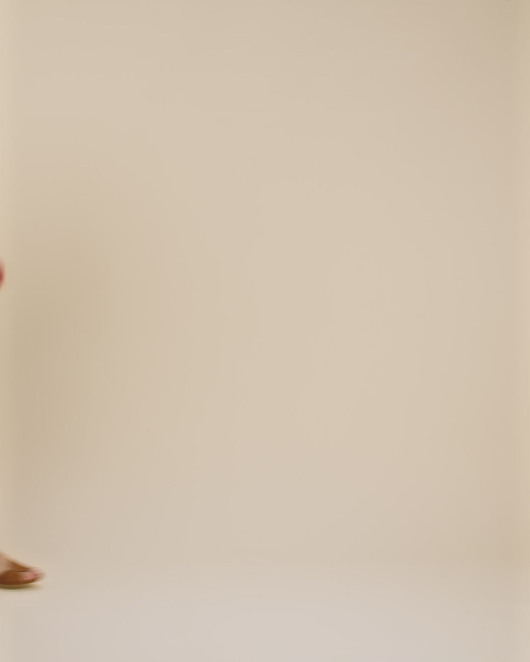 Modelshot / Dusty Olive / Detail