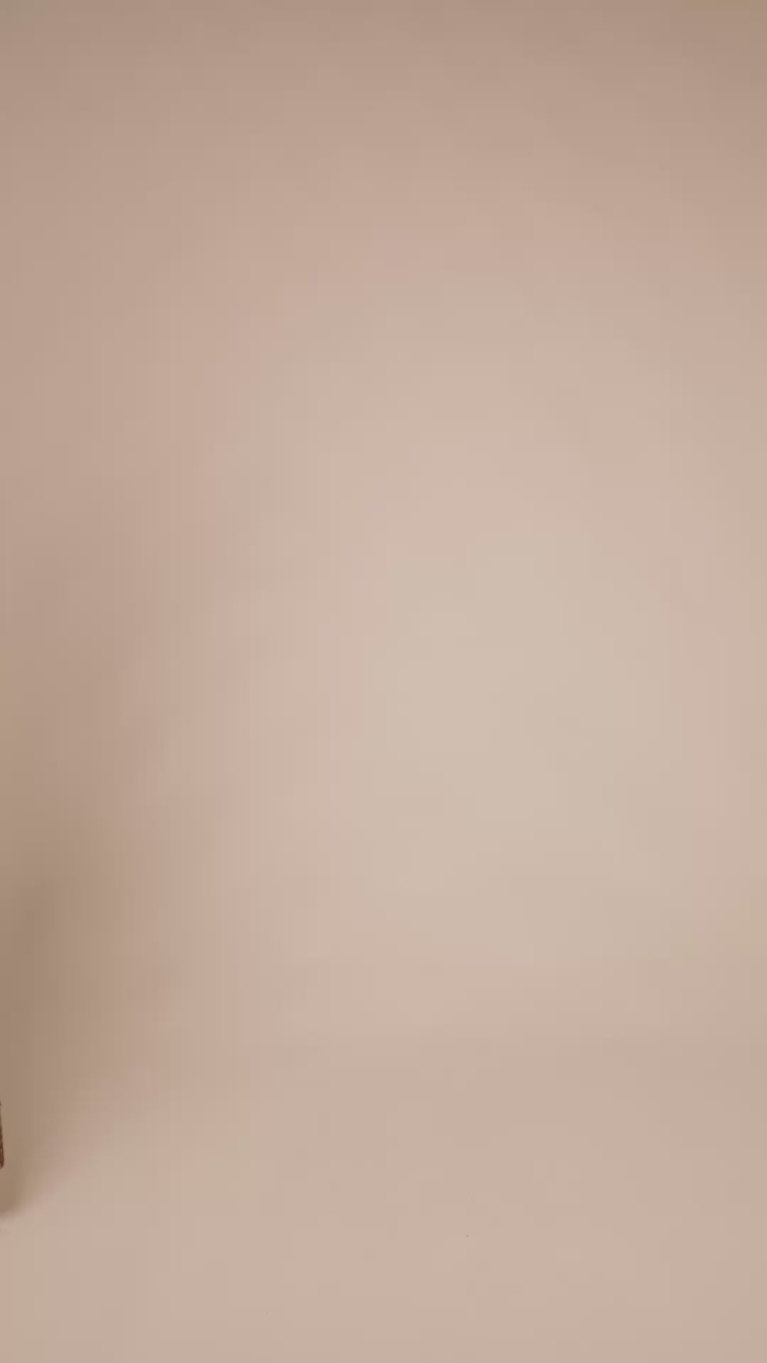 Modelshot / Quiet Harbor / Detail