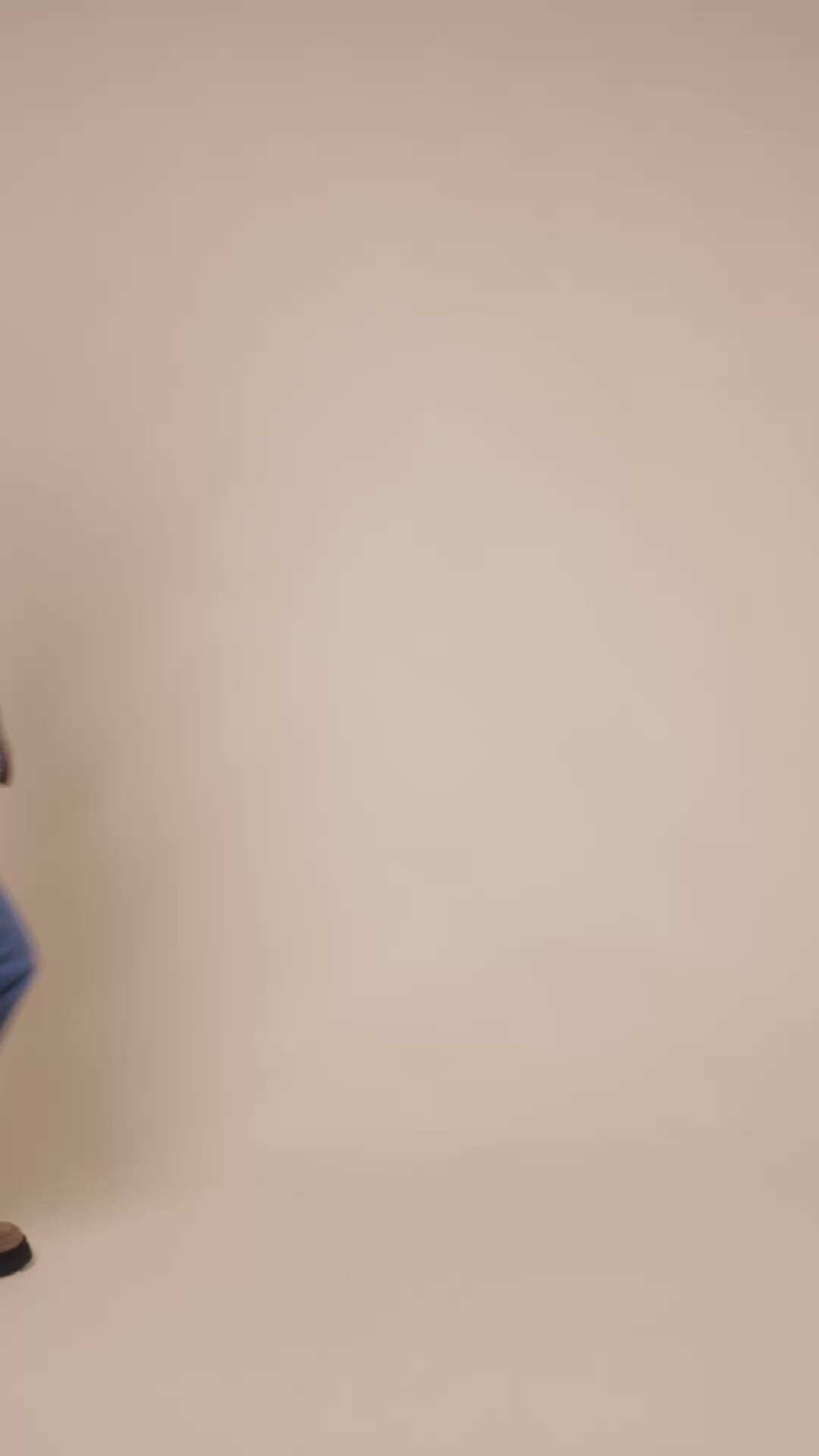 Modelshot / Argan Oil / Detail