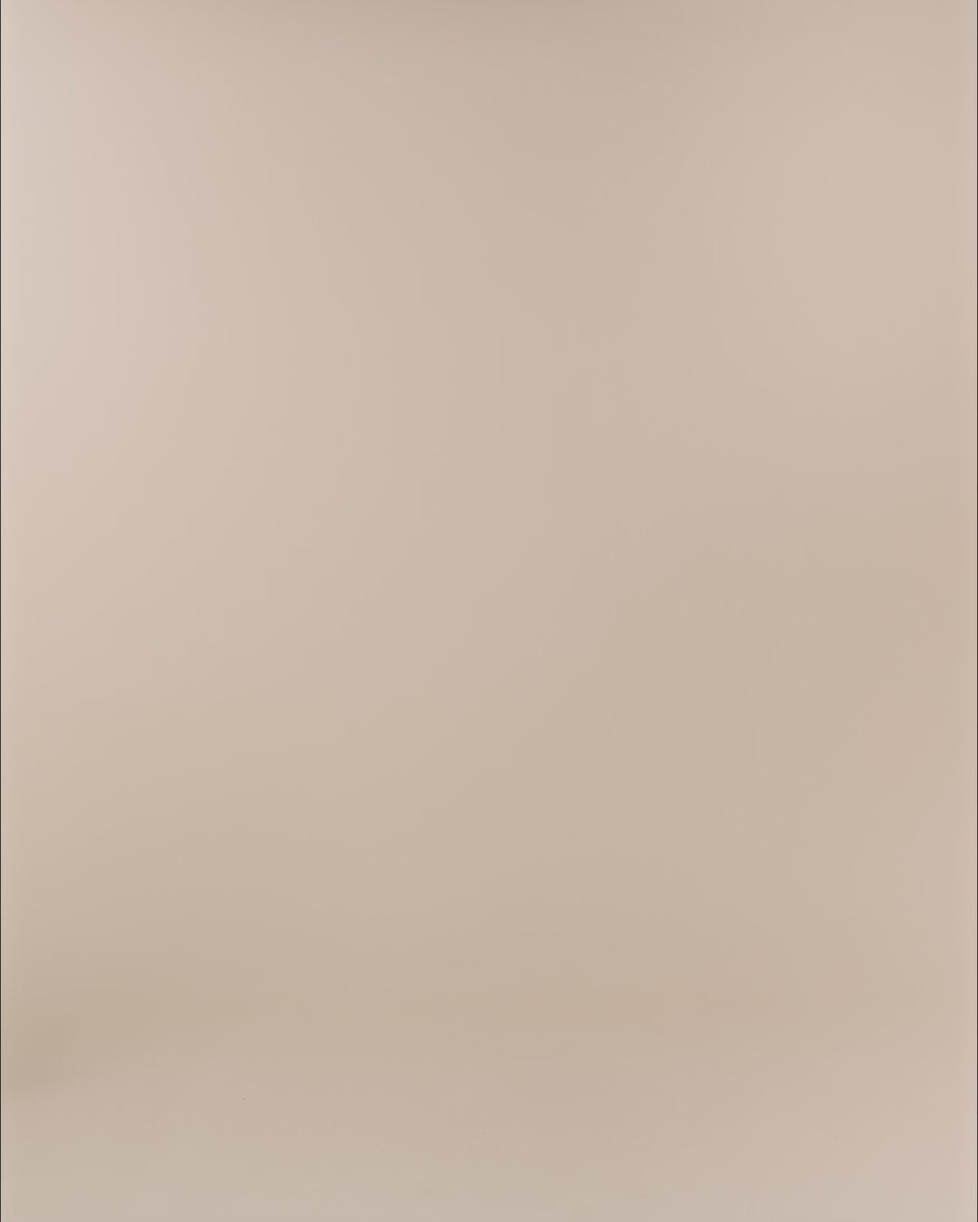 Modelshot / Black / Detail