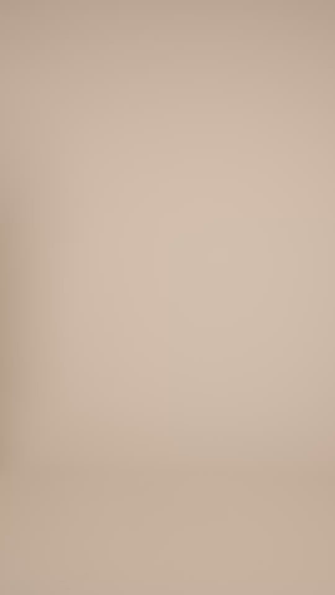 Modelshot / Olive Night / Detail