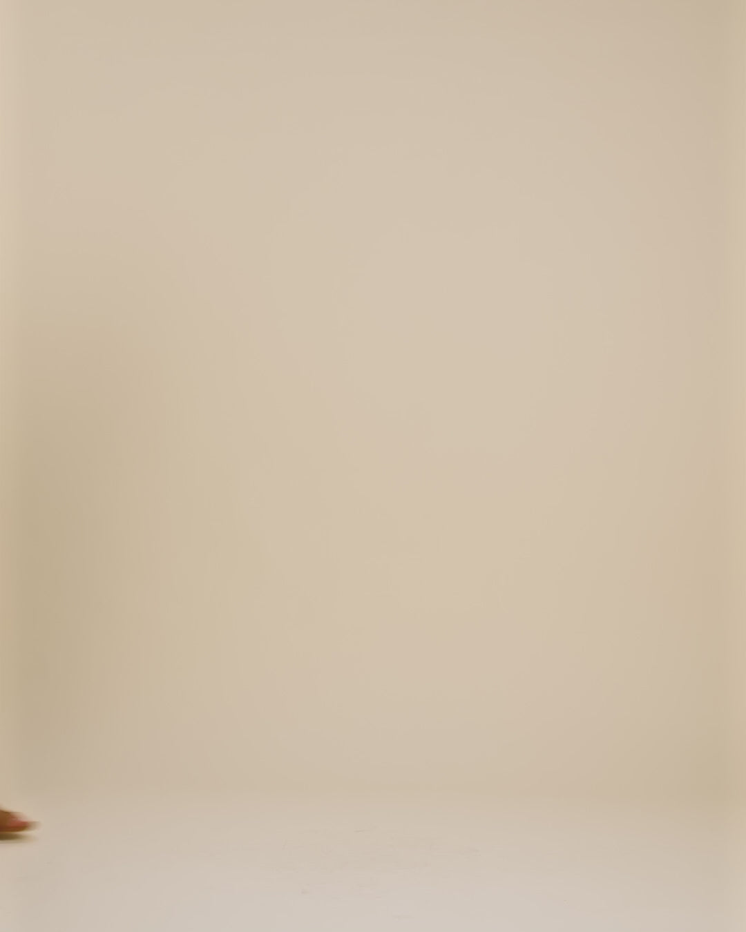 Modelshot / Dusty Olive / Detail