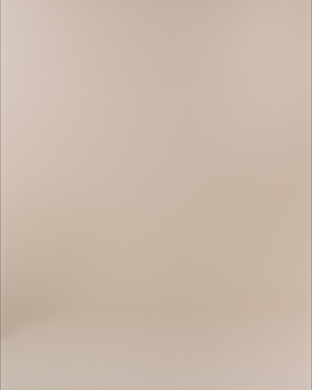 Modelshot / Dark Blue / Detail