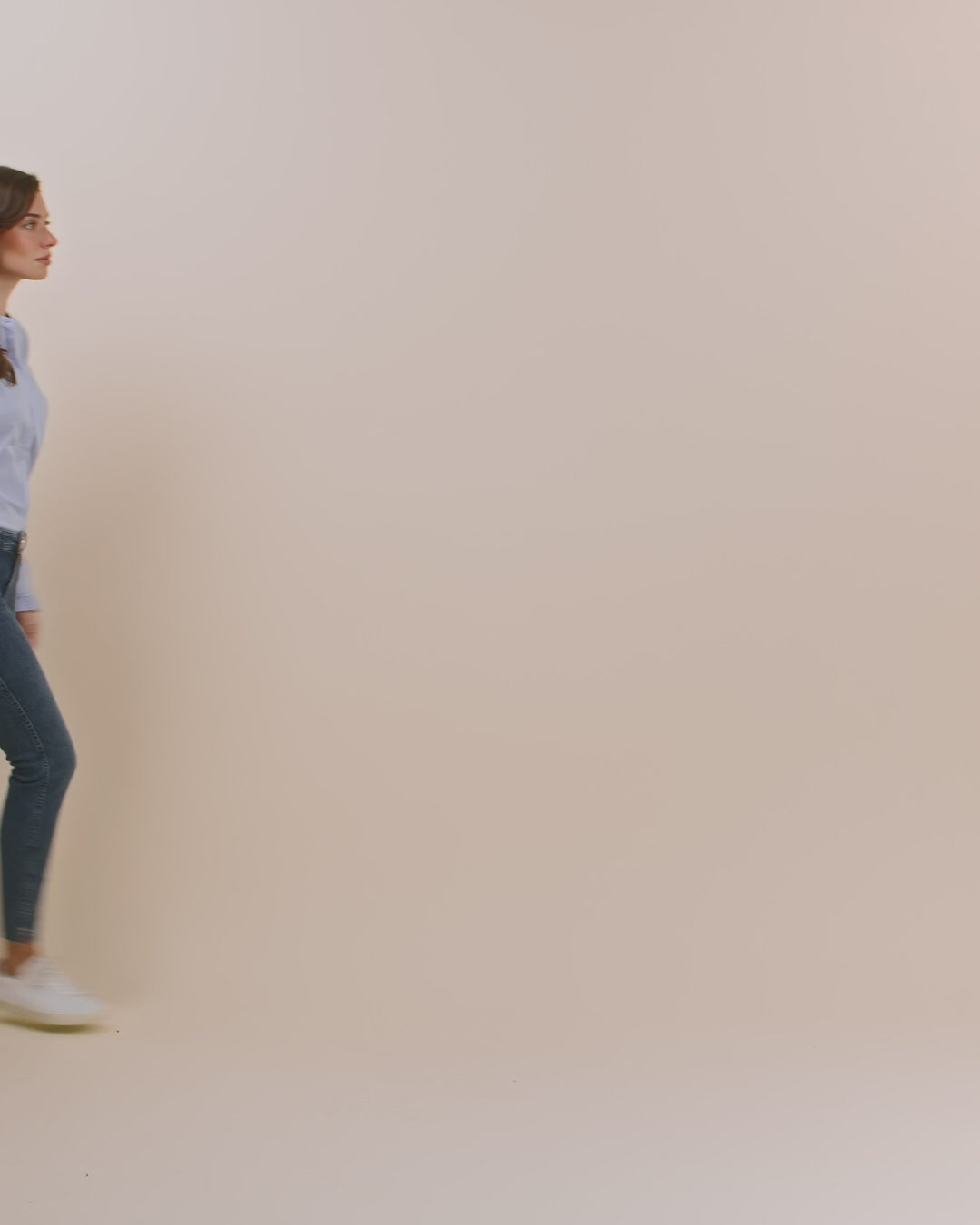 Modelshot / Blue / Detail